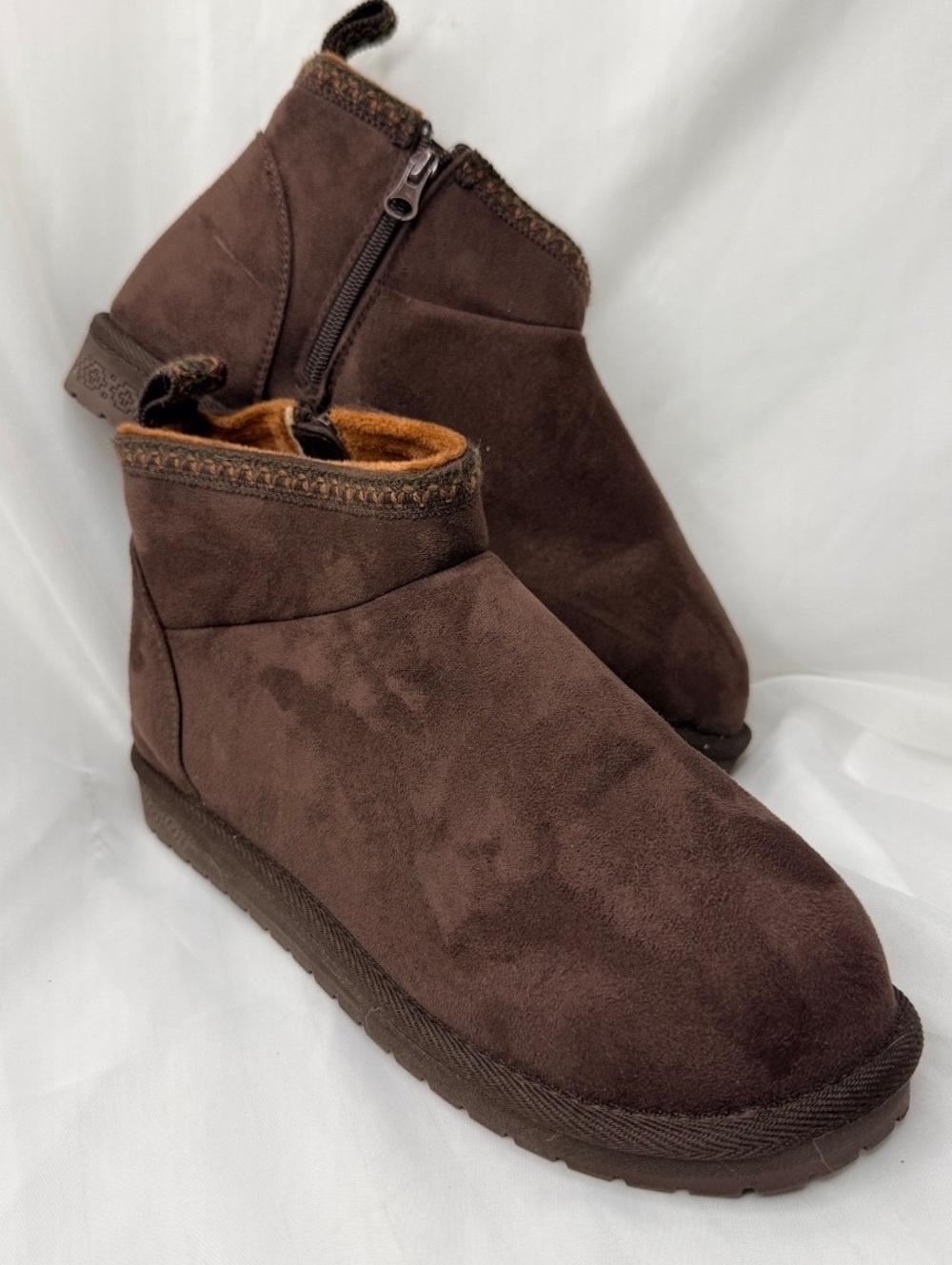 MUK LUKS Tatum Brown Faux Suede Ankle Boots Sz 11 Side Zip